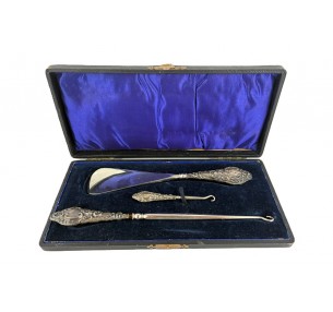 VINT: Button Hooks Set