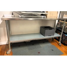DECOR: Stainless Steel Bench