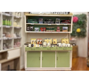 VINT: Kitchen Dresser