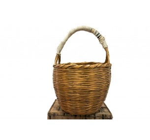 STOR: Tall Wicker Basket
